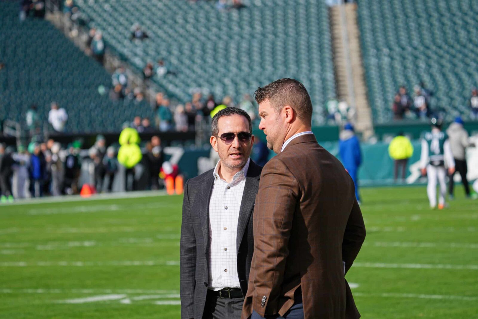 Jon Robinson und Howie Roseman